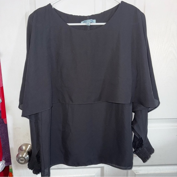 She + Sky Tops - Elegant Black Women's Top